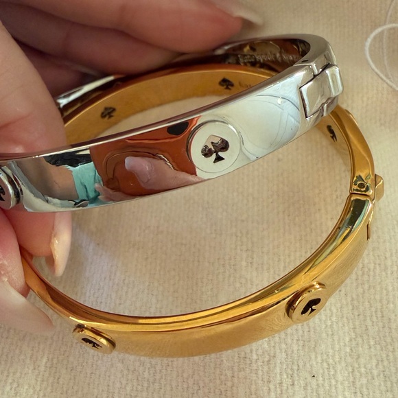 Kate Spade Shiny studded Silver hinged bangle Bracelet - Picture 9 of 11